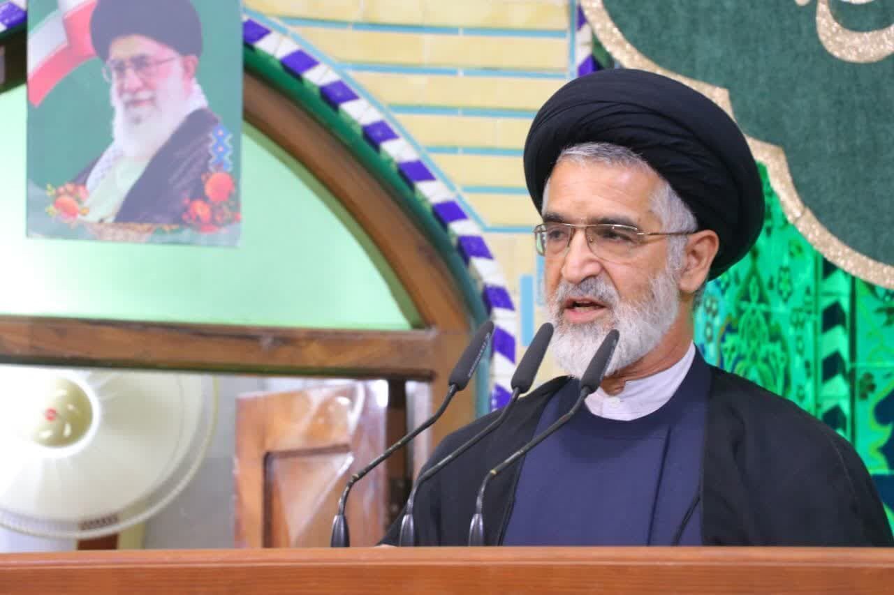 مردم مراقب دو گفتمان «غرب‌زدگی» و «تخریب» باشند