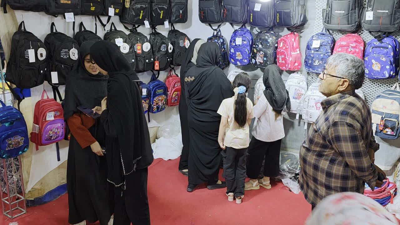 برپایی نمایشگاه عرضه مستقیم کالا در میبد