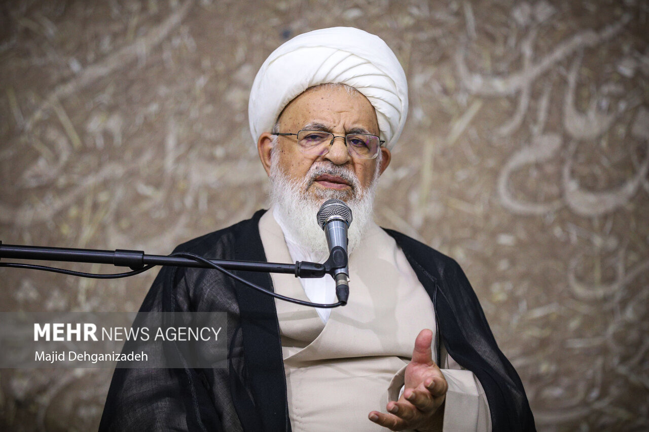 آیت‌الله ناصری: وقف در امور دینی از ماندگارترین کارهای خیر است