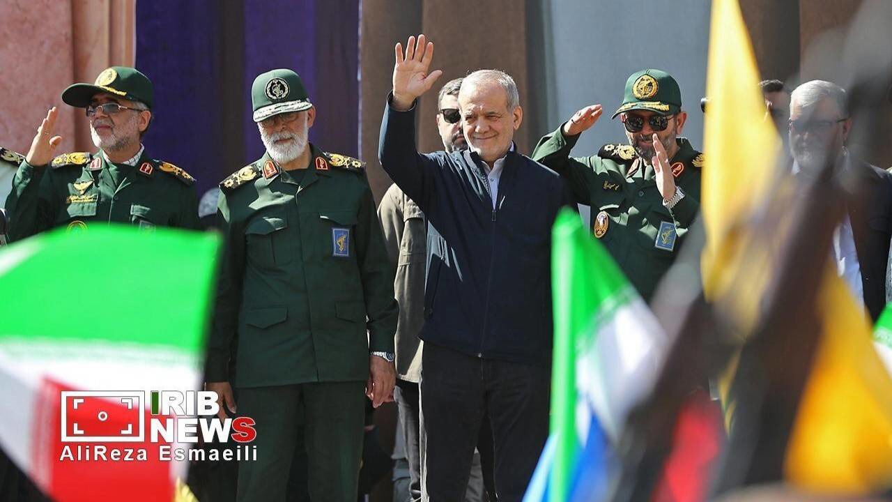 پزشکیان: برای انقلاب و مردم جانمان را فدا می‌کنیم