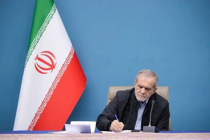 شهریار و شعر فارسی؛ جلوه‌هایی از حافظه زنده فرهنگی ایران