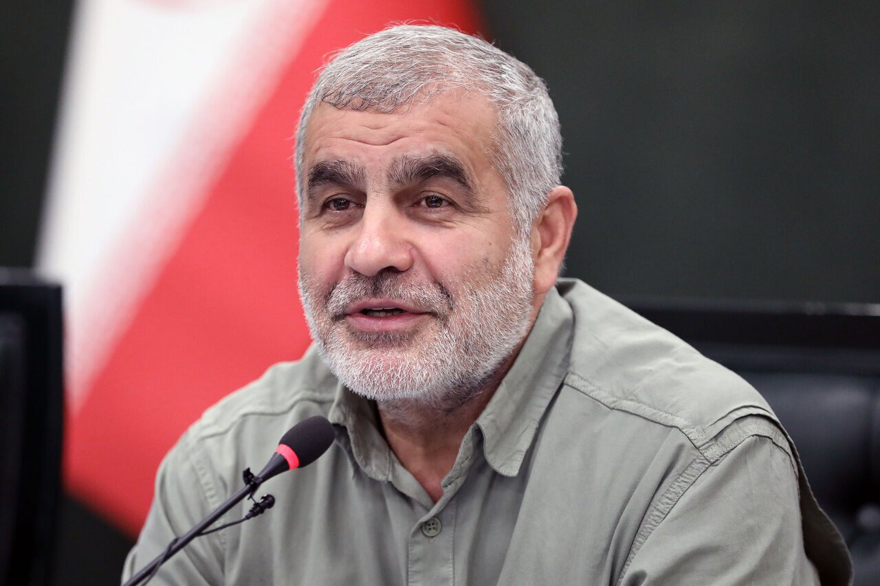 ایران حتی در سایه تهدید به آینده سازی ادامه می‌دهد