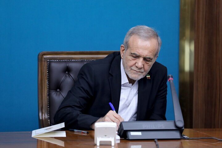 تأکید رئیس جمهور بر توجه به نیاز‌ها و آسیب‌های سالمندی