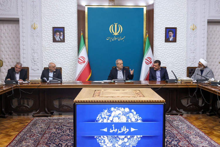 ضرورت انطباق صنایع‌دستی با نیاز‌های روز و تحولات بازار