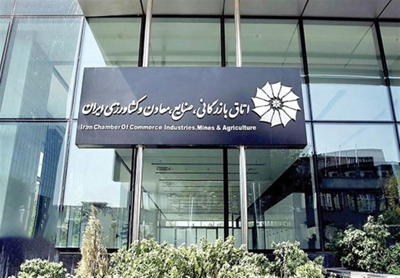 رئیس اتاق بازرگانی ایران: هر روز به دولت برای مشکلات نامه می‌زنیم اما تاثیری ندارد